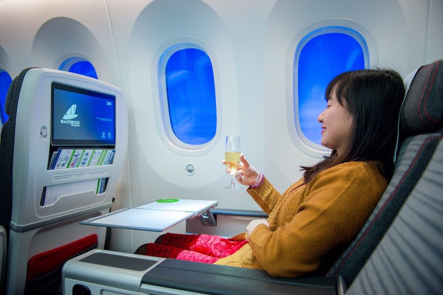 Bamboo Airways chính thức khai thác chuyến bay thương mại đầu tiên bằng Boeing 787-9 Dreamliner - Ảnh 11.