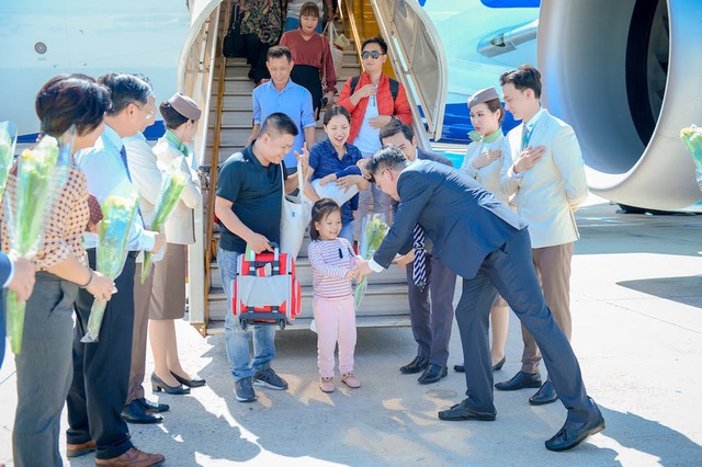 Bamboo Airways chính thức khai thác chuyến bay thương mại đầu tiên bằng Boeing 787-9 Dreamliner - Ảnh 14.