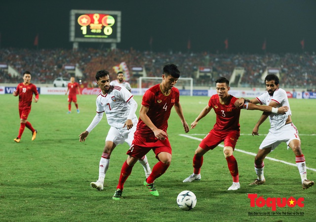 Lịch sử đối đầu bóng đá Việt Nam - UAE: Từng ở chiếu dưới - Ảnh 1.
