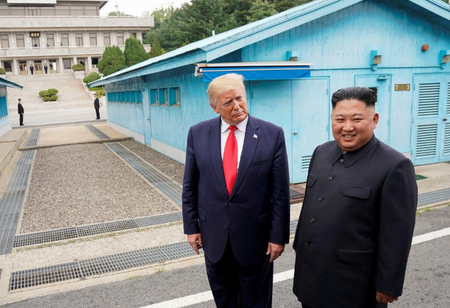 Bất ngờ thông điệp sinh nhật Tổng thống Trump gửi Chủ tịch Triều Tiên - Ảnh 1.