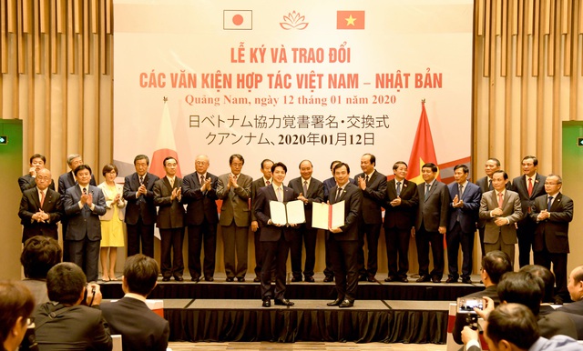 Thủ tướng Chính phủ Nguyễn Xuân Phúc tiếp Tổng thư ký Đảng Dân chủ Tự do Nhật Bản, Chủ tịch Liên minh Nghị sỹ hữu nghị Nhật – Việt - Ảnh 2.