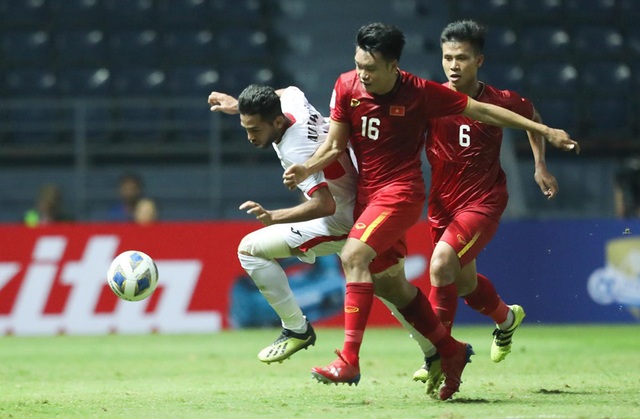 Gặp đối thủ khó, U23 Việt Nam tiếp tục bị cầm chân - Ảnh 3.