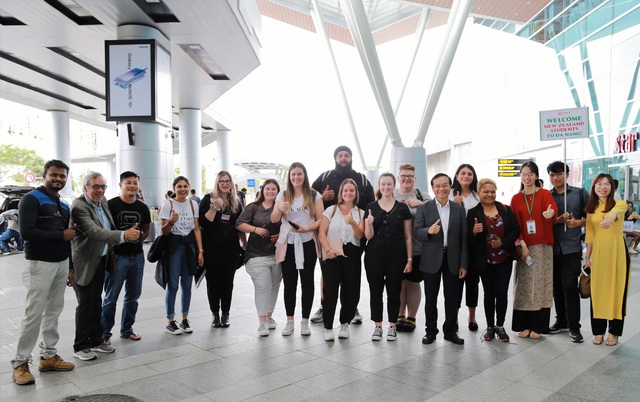 40 ngày trải nghiệm văn hóa, du lịch Việt Nam của nhóm sinh viên New Zealand - Ảnh 1.