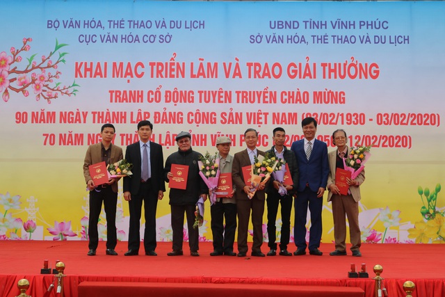 Trao giải tranh cổ động tuyên truyền chào mừng kỷ niệm 90 năm Ngày thành lập Đảng Cộng sản Việt Nam - Ảnh 5.