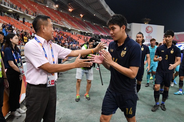 Giành vé vào tứ kết, U23 Thái Lan nhận thưởng khủng - Ảnh 1.