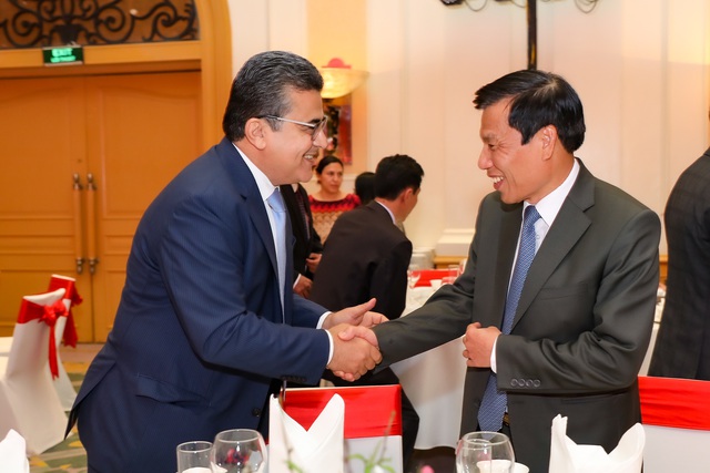 Bộ trưởng Nguyễn Ngọc Thiện tiếp các Đại sứ nước ngoài tại Việt Nam nhân dịp Tết Canh Tý 2020 - Ảnh 3.
