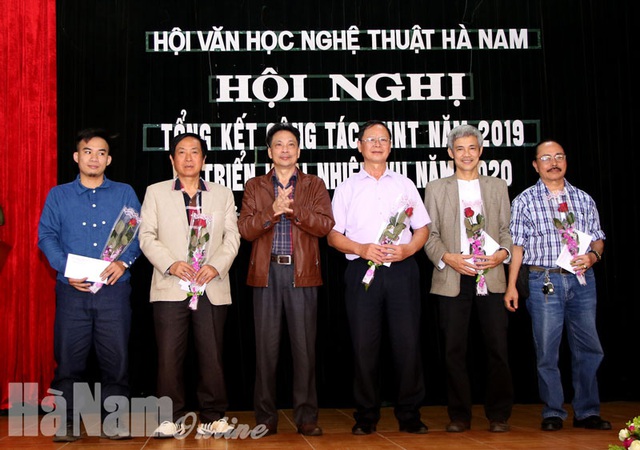 Hội Văn học Nghệ thuật Hà Nam triển khai công tác năm 2020 - Ảnh 1.