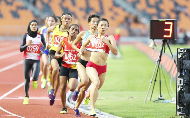 (Bài Tết) VĐV Điền kinh Nguyễn Thị Oanh: Chiến thắng bệnh tật giành 3 vàng SEA Games - Ảnh 3.