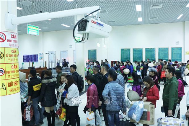 Không tổ chức tour du lịch đến các khu vực có nguy cơ lây nhiễm vi rút nCoV cao theo khuyến cáo của Tổ chức Y tế thế giới và Bộ Y tế - Ảnh 1.