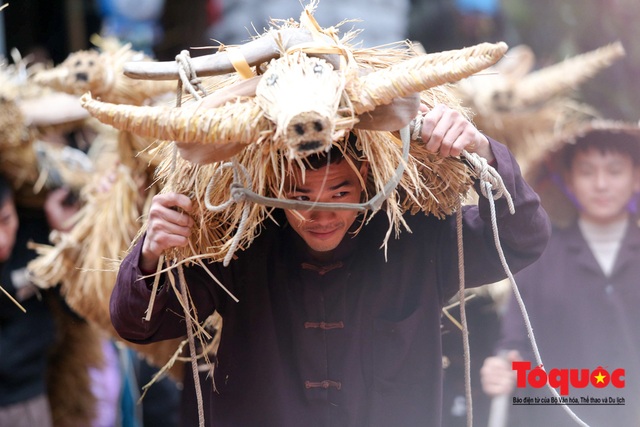 Lạ kỳ lễ hội trâu rơm, bò rạ ở đồng bằng sông Hồng - Ảnh 16.