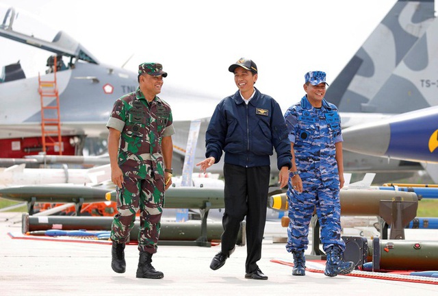 Việt Nam phản ứng căng thẳng trên biển Trung Quốc - Indonesia - Ảnh 1.