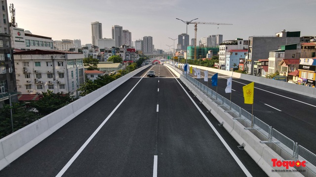 Thông xe cầu cạn Mai Dịch - Nam Thăng Long, giảm áp lực giao thông của ngõ phía phía Tây của Thủ đô Hà Nội - Ảnh 10.