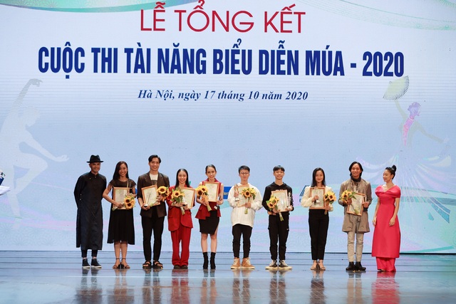 Lễ Tổng kết, Trao giải cuộc thi tài năng biểu diễn múa 2020 - Ảnh 9.