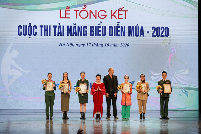 Lễ Tổng kết, Trao giải cuộc thi tài năng biểu diễn múa 2020 - Ảnh 6. Lễ Tổng kết, Trao giải cuộc thi tài năng biểu diễn múa 2020 - Ảnh 6.