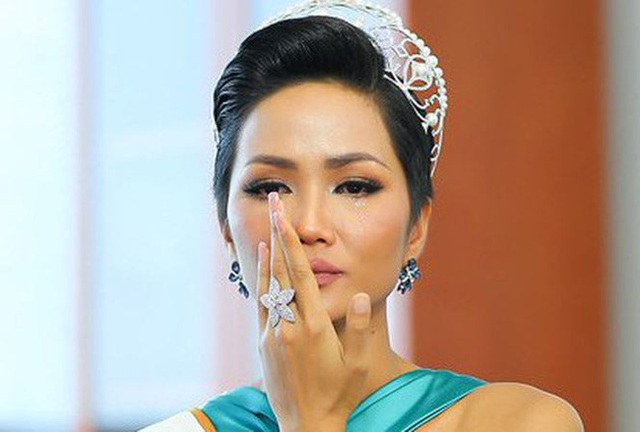 Hoa hậu H'Hen Niê xác nhận chia tay bạn trai - Ảnh 1.