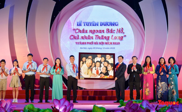 Tuyên dương 66 gương thiếu nhi "Cháu ngoan Bác Hồ, chủ nhân Thăng Long" xuất sắc nhất năm 2020 - Ảnh 8. Tuyên dương 66 gương thiếu nhi "Cháu ngoan Bác Hồ, chủ nhân Thăng Long" xuất sắc nhất năm 2020 - Ảnh 8.