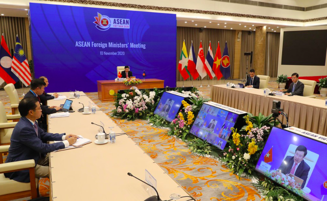 Phó Thủ tướng Phạm Bình Minh: ASEAN đang ở trong giai đoạn &quot;Lửa thử vàng, gian nan thử sức&quot; - Ảnh 1.