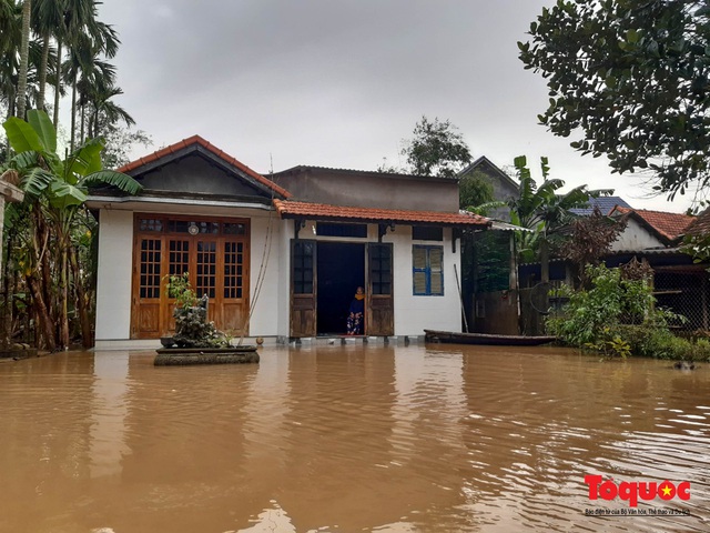 Nhiều địa phương tại Thừa Thiên Huế tái ngập lụt, có nơi đã ngập hơn 1 tháng - Ảnh 2.