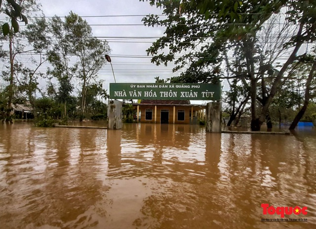 Nhiều địa phương tại Thừa Thiên Huế tái ngập lụt, có nơi đã ngập hơn 1 tháng - Ảnh 16.