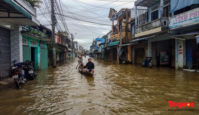 Nhiều địa phương tại Thừa Thiên Huế tái ngập lụt, có nơi đã ngập hơn 1 tháng - Ảnh 8.