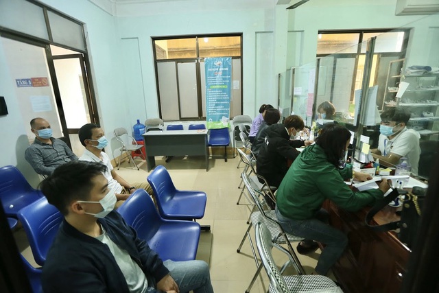 Trung tâm Dịch vụ việc làm Lạng Sơn nỗ lực tư vấn, giới thiệu việc làm cho người lao động  - Ảnh 1.