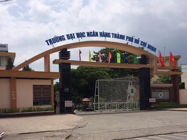 Thêm trường đại học tại Tp. Hồ Chí Minh chuyển sang dạy học trực tuyến vì dịch Covid-19 - Ảnh 1.