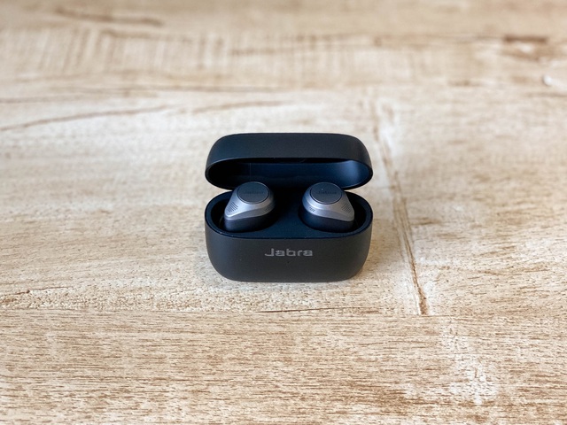 Jabra 85t có phải một nước đi vội vã? - Ảnh 5. Jabra 85t có phải một nước đi vội vã? - Ảnh 5.