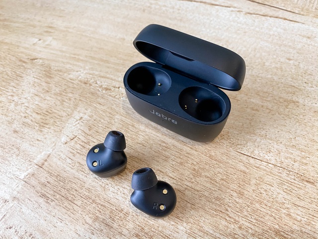 Jabra 85t có phải một nước đi vội vã? - Ảnh 6. Jabra 85t có phải một nước đi vội vã? - Ảnh 6.