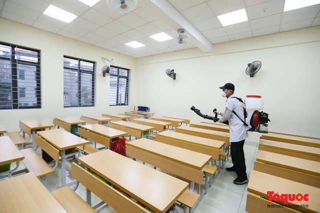 Các trường học trên địa bàn Hà Nội sẽ được vệ sinh, khử trùng để phòng dịch nCoV - Ảnh 5.