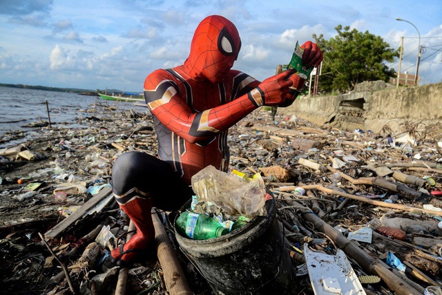 Châu Á &quot;xoay vần&quot; tìm lợi nhuận trong thách thức rác thải nhựa trị giá tới 100 tỷ USD - Ảnh 1.