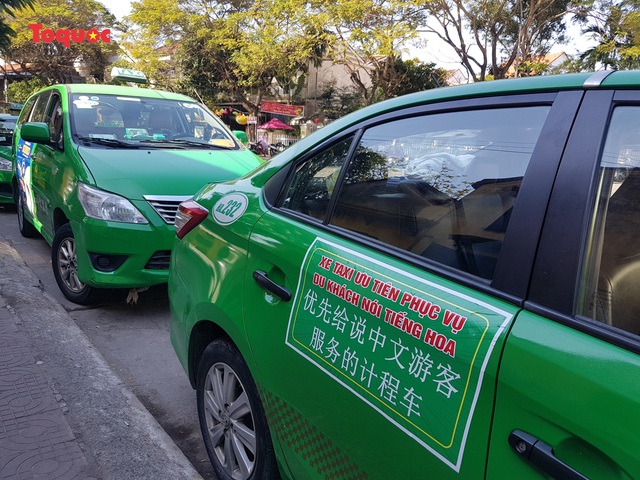 Taxi ưu tiên phục vụ vận chuyển khách du lịch nói tiếng Hoa ở Hội An rơi vào cảnh…”ế ẩm” - Ảnh 1.