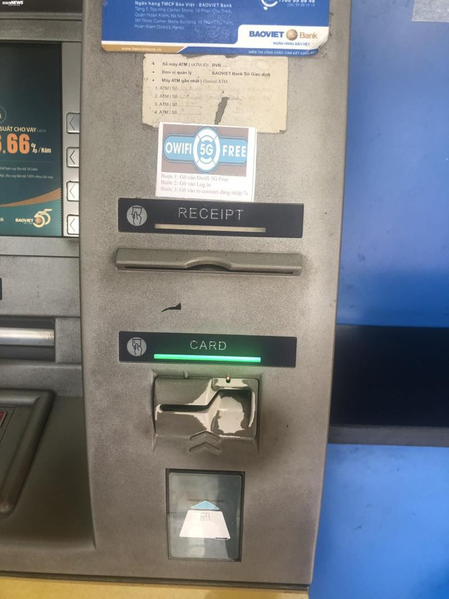 Hà Nội: Cây ATM thờ ơ phòng dịch, khách lo nhiễm Covid-19 - Ảnh 6.