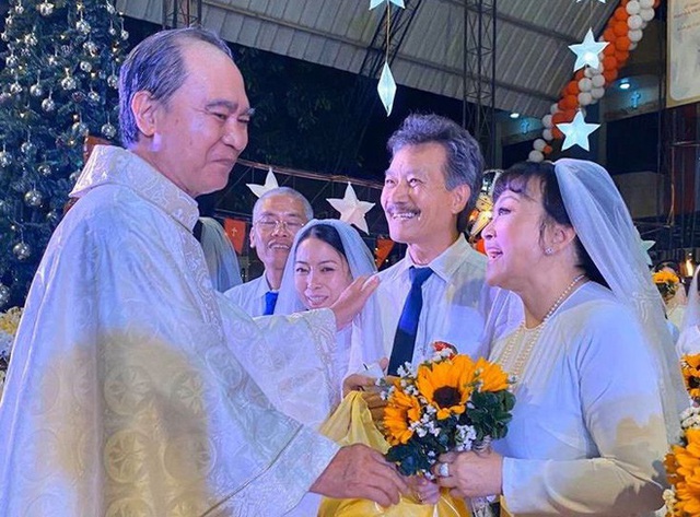 Danh ca Lan Hương tổ chức đám cưới ở tuổi 63 - Ảnh 2.