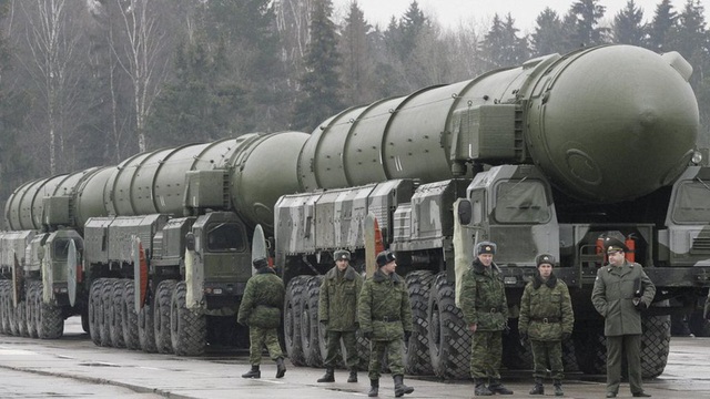 Đối đầu quân sự Nga - Mỹ : Đột phát sức mạnh vũ khí hạt nhân chiến thuật mới - Ảnh 1.