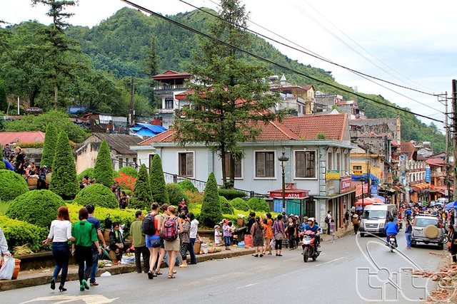 Lào Cai tăng cường quản lý khách du lịch nước ngoài đang lưu trú trên địa bàn tỉnh - Ảnh 1.