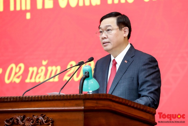 Công bố quyết định Phó Thủ tướng Vương Đình Huệ giữ chức vụ Bí thư Thành ủy Hà Nội  - Ảnh 4.