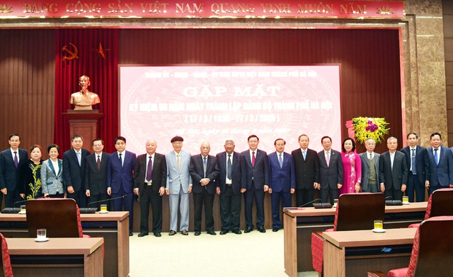 Bí thư Thành ủy Hà Nội nêu 6 nhóm nhiệm vụ trọng tâm đối với Đảng bộ thành phố Hà Nội - Ảnh 2.