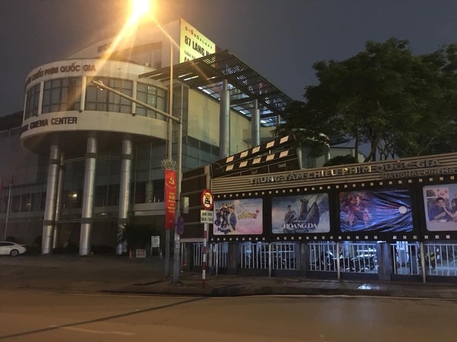 Tất cả các rạp chiếu phim tại Hà Nội chính thức tạm đóng cửa  - Ảnh 1.