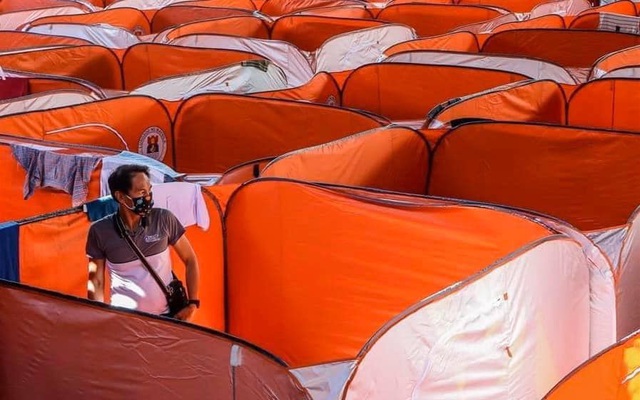 Philippines dựng lều cho người vô gia cư để phòng chống lây nhiễm Covid-19 - Ảnh 2.