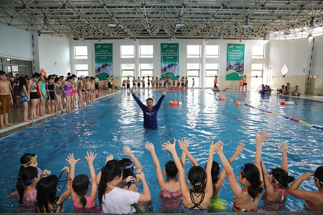 Yên Bái tổ chức lễ phát động toàn dân tập luyện môn bơi phòng, chống đuối nước năm 2020 - Ảnh 1.