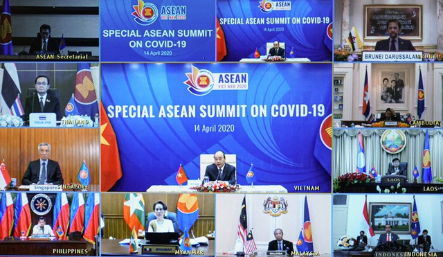 Thủ tướng: Trong thời điểm u ám, khó khăn này đã bừng sáng lên tinh thần đoàn kết của Cộng đồng ASEAN - Ảnh 2.
