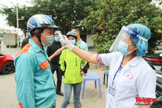 Hà Nội: Phát huy hiệu quả từ các chốt kiểm dịch Y tế nơi cửa ngõ thành phố - Ảnh 6.