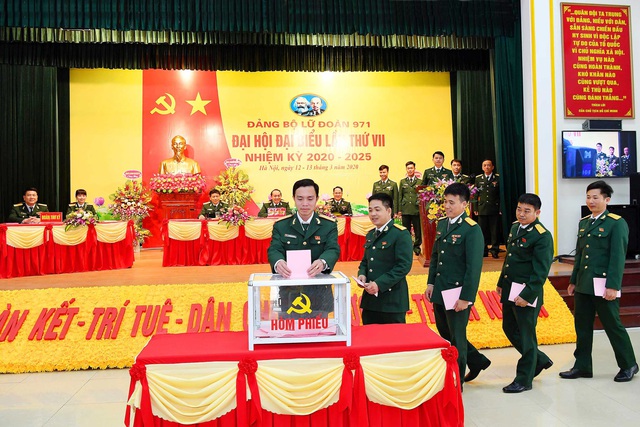 Tăng cường sự lãnh đạo của Đảng đối với quân đội theo tư tưởng Hồ Chí Minh - Ảnh 2.