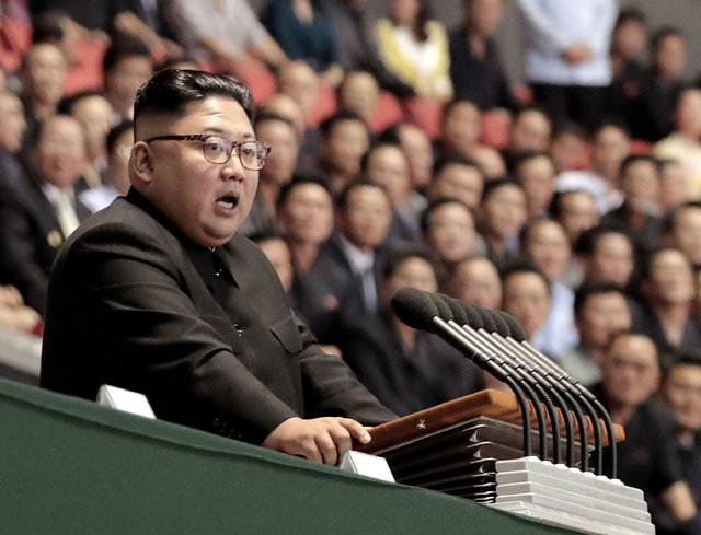Giữa muôn trùng rối ren, Trung Quốc “hé lộ” điều ít muốn nghe nhất về tình hình Chủ tịch Triều Tiên - Ảnh 2.