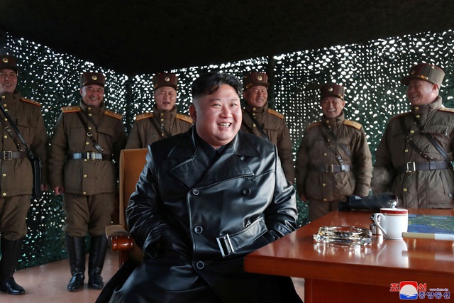 Phản ứng mới nhất của truyền thông Triều Tiên trước &quot;bão tin đồn&quot; Chủ tịch Kim Jong-un phải phẫu thuật - Ảnh 6.