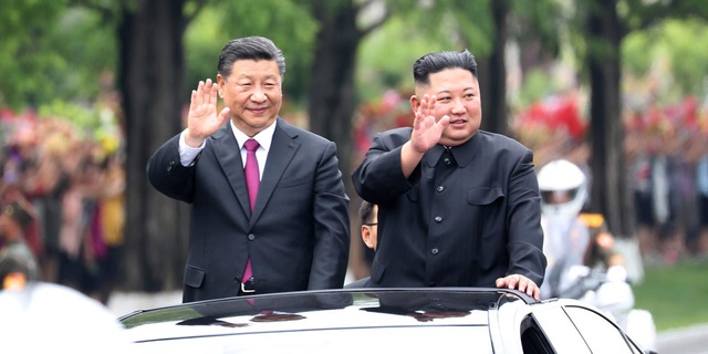 Giữa muôn trùng rối ren, Trung Quốc “hé lộ” điều ít muốn nghe nhất về tình hình Chủ tịch Triều Tiên - Ảnh 1.