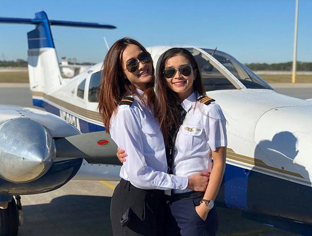 Nhan sắc quyến rũ của nữ diễn viên Việt quyết tâm 'bẻ lái' làm phi công hãng hàng không Bamboo Airways - Ảnh 4.
