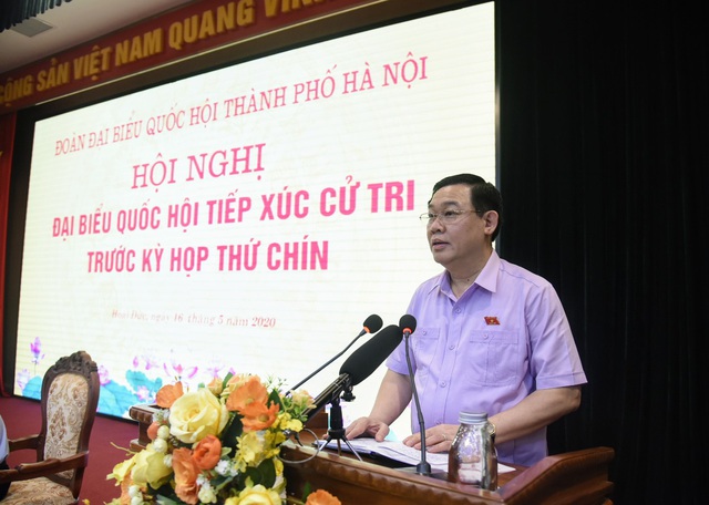 Bí thư Thành ủy Hà Nội: Không hy sinh lợi ích lâu dài vì mục tiêu kinh tế trước mắt - Ảnh 2.