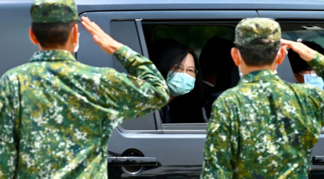 Đài Loan lo ngại loạt tín hiệu Trung Quốc tăng áp lực, quyết &quot;rắn&quot; về quân sự - Ảnh 1.
