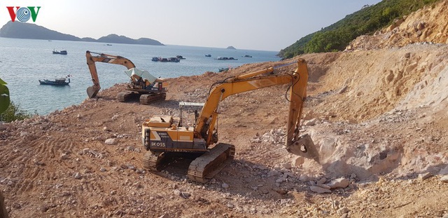 Kỷ luật 4 cán bộ ở Kiên Giang do mắc vi phạm trong công tác quản lý đất đai - Ảnh 1.